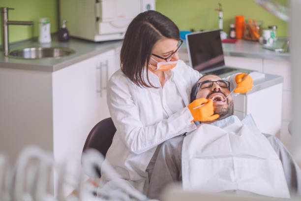 Best Broken Tooth Emergency  in Elburn, IL